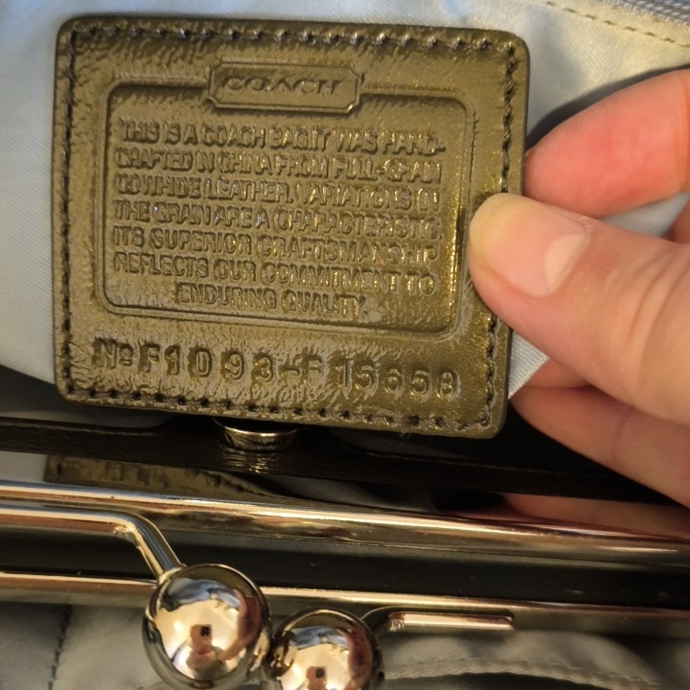 ✨Low Start ✨Coach Olive Green Signature Coated Shoulder Bag - Picture 6 of 11